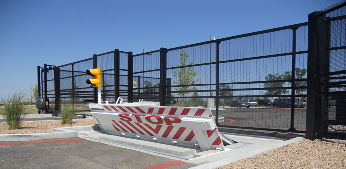 Crash Gate with Pop-up Barrier